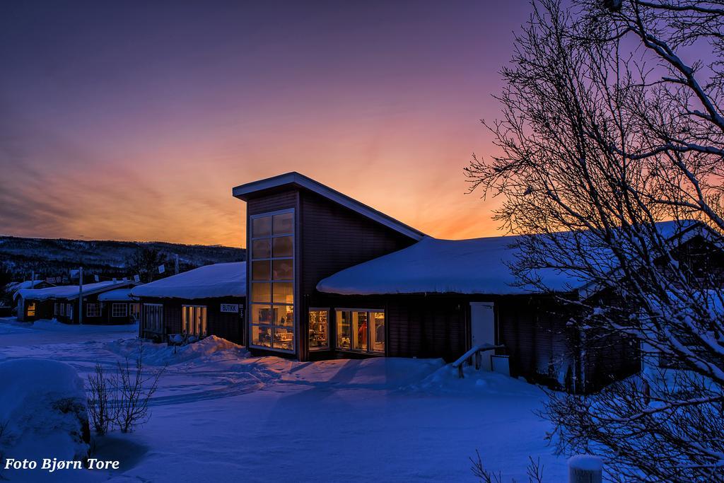 Hotel Olderfjord Turistsenter Russenes Exterior foto